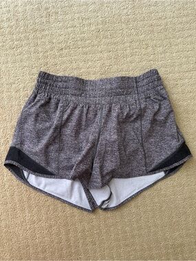 Lululemon Hotty hot high rise 2.5